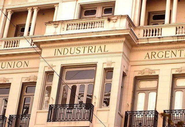 El proyecto está próximo a tratarse en el Congreso y la UIA apuró una carta con los cuestionamientos del proyecto.