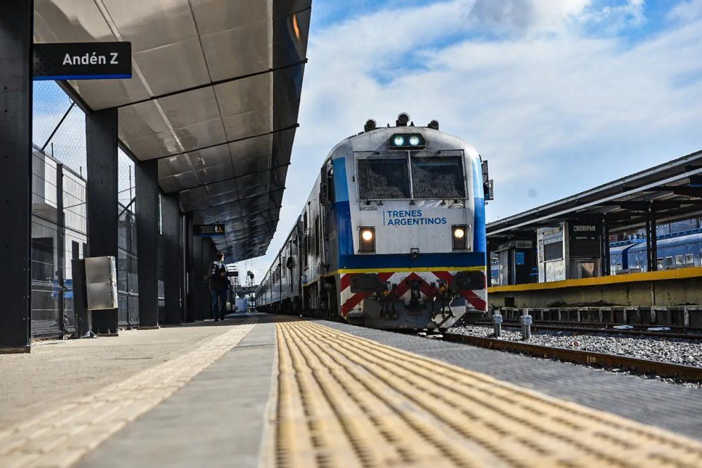 Atenci N La Fraternidad Anunci Un Paro Total De Trenes