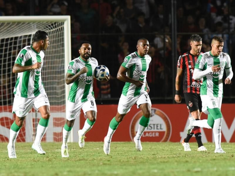 Dorlan Pabón; dos penales, dos goles en esta Copa Libertadores.