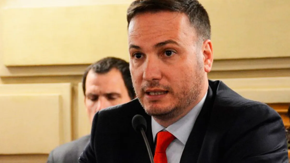 Para el ministro de obras públicas de Santa Fe "Si no hay robo, se puede hacer obra pública". Para el ministro de obras públicas de Santa Fe "Si no hay robo, se puede hacer obra pública". 