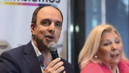 altText(Montado en el 'efecto Pichetto', Corral salió a pedir el voto peronista para él)}