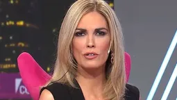 La polémica Viviana Canosa vuelve al ruedo y ya hay varios canales peleando por su regreso. ¿Dónde aterrizará esta vez la periodista más incómoda de la tele? La polémica Viviana Canosa vuelve al ruedo y ya hay varios canales peleando por su regreso. ¿Dónde aterrizará esta vez la periodista más incómoda de la tele?