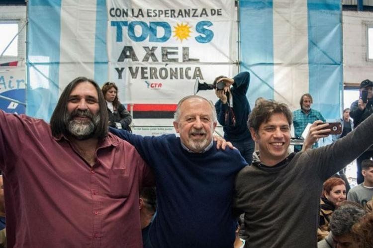 La semana pasada, se acordó la paritaria docente bonaerense para los meses de marzo y abril con un incremento del 7,5%. La discusión se había tensado dada la propuesta inicial de 3% de incremento que llevó a que por primera vez en la gestión de Axel Kicillof las clases no comenzaran en tiempo y forma. La semana pasada, se acordó la paritaria docente bonaerense para los meses de marzo y abril con un incremento del 7,5%. La discusión se había tensado dada la propuesta inicial de 3% de incremento que llevó a que por primera vez en la gestión de Axel Kicillof las clases no comenzaran en tiempo y forma.