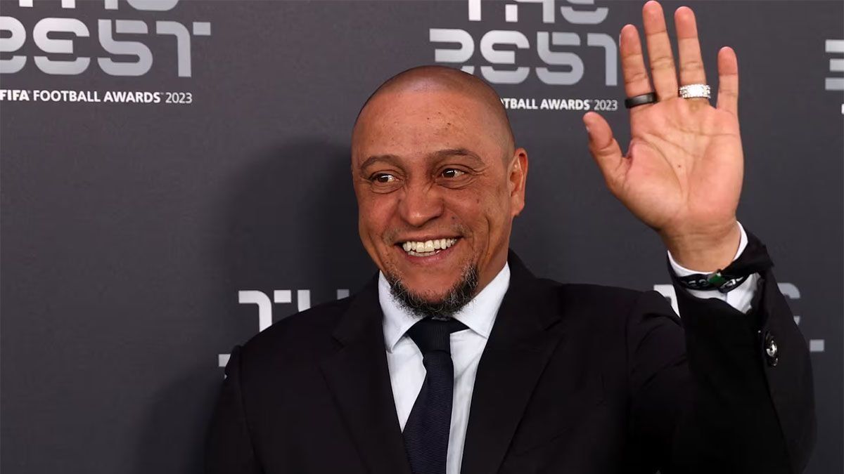 Corinthiansdenunció actos de racismo durante el partido ante Racing de la Copa Sudamericanamientras que Roberto Carlos ninguneó la opinión de Lula Da Silva.