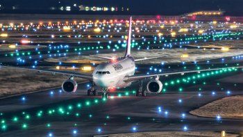 Venezuela, la isla: Entrar y salir, una odisea por el bloqueo de Maduro a las aerolíneas