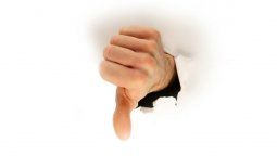 altText(Fitch dice que el acuerdo con Chevron no basta para atraer inversión)}