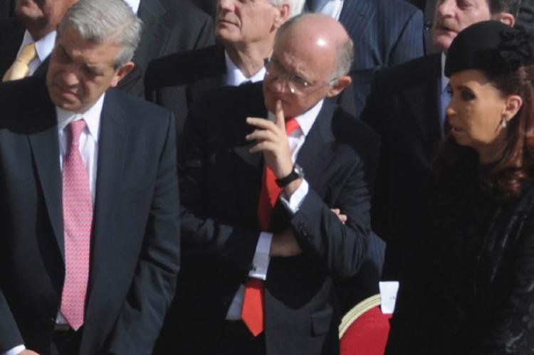 El titular de la Cámara de Diputados, Julián Domínguez; el Canciller Héctor Timerman y Cristina Fernández durante la ceremonia de asunción del papa Francisco (Foto: Télam)