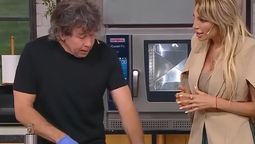 Telefe se compró un problema con Vicky Xipolitakis tras cambiarla de ciclo televisivo. Telefe se compró un problema con Vicky Xipolitakis tras cambiarla de ciclo televisivo.