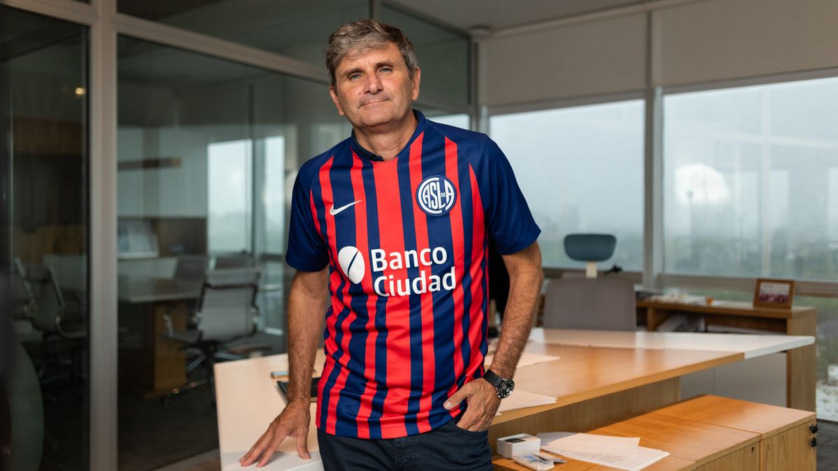 Javier Milei y el Ministro Federico Sturzenegger designaron como Subsecretario de Reforma Estatal a un hombre que irá conociendo el Estado mientras lo reforma. Javier Milei y el Ministro Federico Sturzenegger designaron como Subsecretario de Reforma Estatal a un hombre que irá conociendo el Estado mientras lo reforma. 