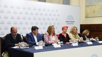 Cecilia Moreau expuso en el seminario, Ley de Asistencia Social Cecilia Moreau expuso en el seminario, Ley de Asistencia Social