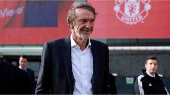 Eldueño del Manchester United, Sir Jim Ratcliffe, destrozó a los jugadores porlos malos resultados deportivos: “Les pagamosdemasiado”. Eldueño del Manchester United, Sir Jim Ratcliffe, destrozó a los jugadores porlos malos resultados deportivos: “Les pagamosdemasiado”.