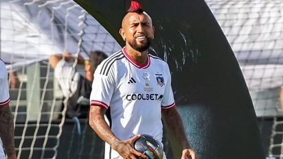 Arturo Vidal se olvidó de Boca y Colo Colo subió la oferta