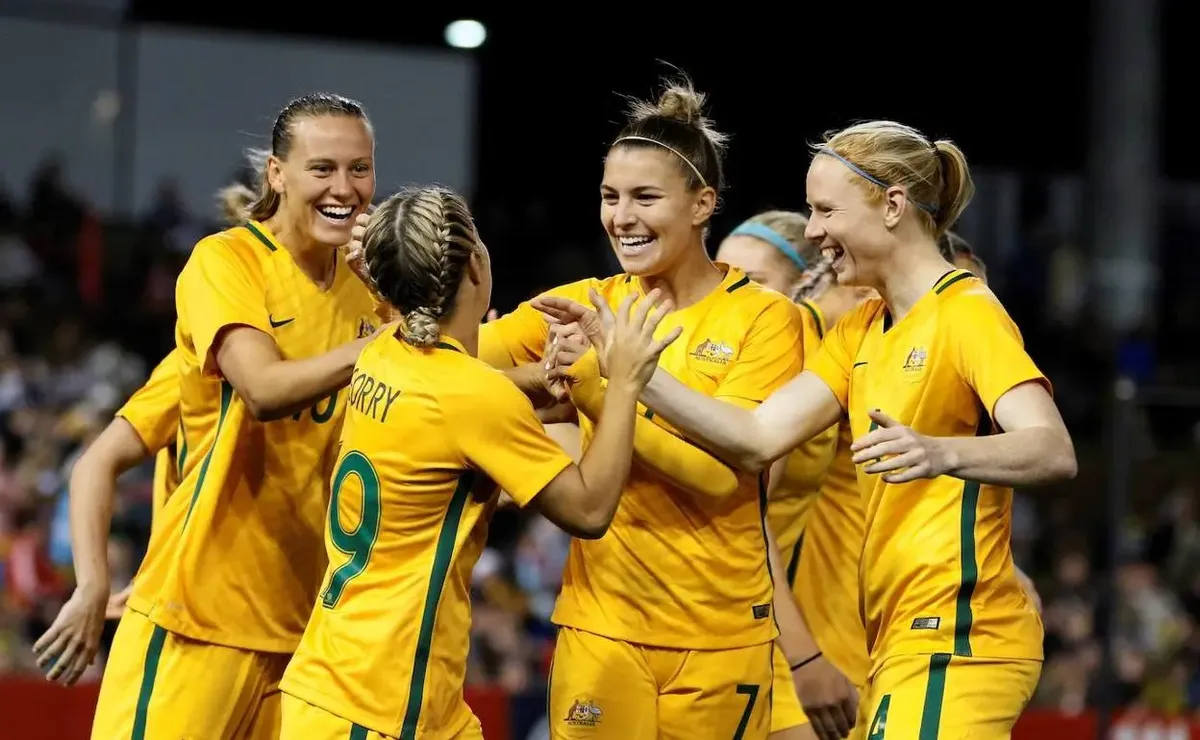 Australia tiene a sus 23 futbolistas para su Mundial conjunto con Nueva Zelanda.