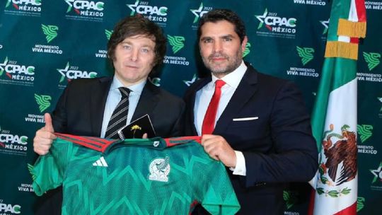 Eduardo Verastegui y Javier MIlei. Eduardo Verastegui y Javier MIlei.