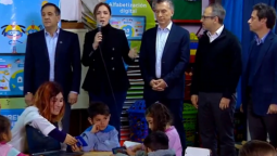 altText(En medio del debate por las colectoras, Macri volvió a mostrarse junto a Vidal)}