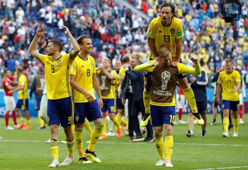 La Selección de Suecia le ganó a Suiza y pasó a cuartos de final en el Mundial de Rusia (Foto: REUTERS/Damir Sagolj).