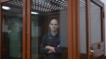 Esperado intercambio de prisioneros entre Rusia y occidente. Esperado intercambio de prisioneros entre Rusia y occidente.