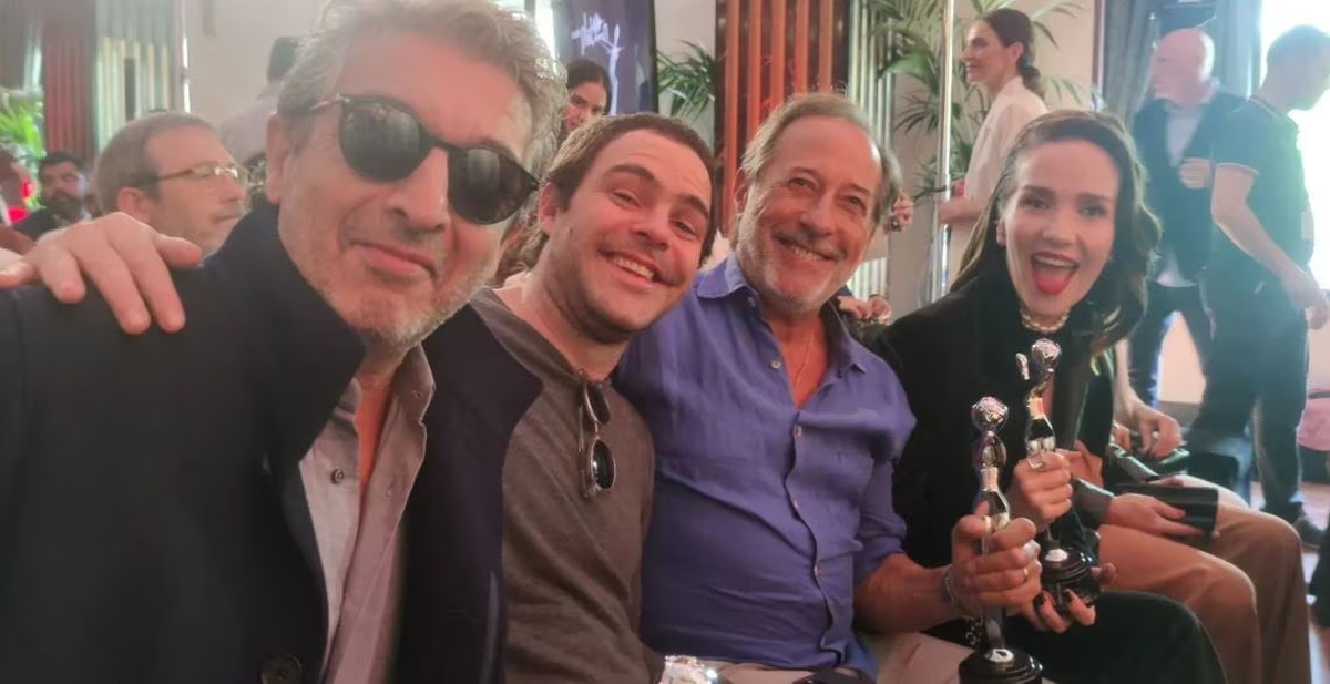 Ricardo Darín, Peter Lanzani, Guillermo Francella y Natalia Oreiro.