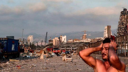 Israel bombardea Beirut y el alto al fuego en Líbano pierde solidez