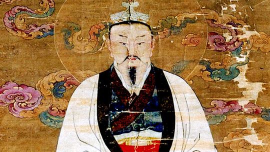 El Emperadorde Jade afirmaba ser el gobernador del universo, del cielo y la tierra, fue elfiel reflejo del modelo de organización social en China. El Emperadorde Jade afirmaba ser el gobernador del universo, del cielo y la tierra, fue elfiel reflejo del modelo de organización social en China.