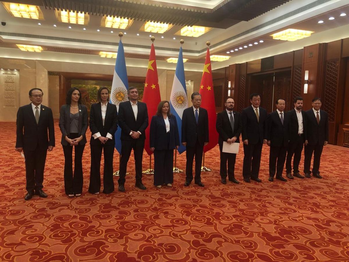 Cecilia Moreau con sus pares chinos Cecilia Moreau con sus pares chinos