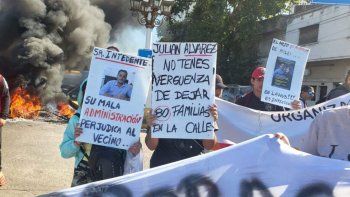 Milei sigue de cerca los conflictos en municipios K y observa un patrón de puja interna