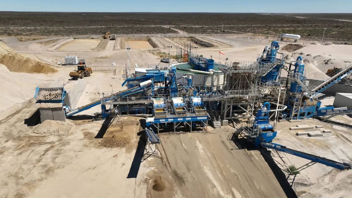 Planta de Aluvional, subsidiaria de Vista Energy, para procesar arenas sil&iacute;ceas.
