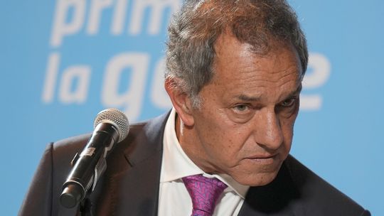 Daniel Scioli, Secretario de Turismo, Ambiente y Deportes de la Nación