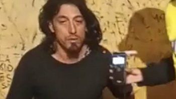 El líder mapuche, Facundo Jones Huala, al momento de ser detenido en El Bolson. El líder mapuche, Facundo Jones Huala, al momento de ser detenido en El Bolson.