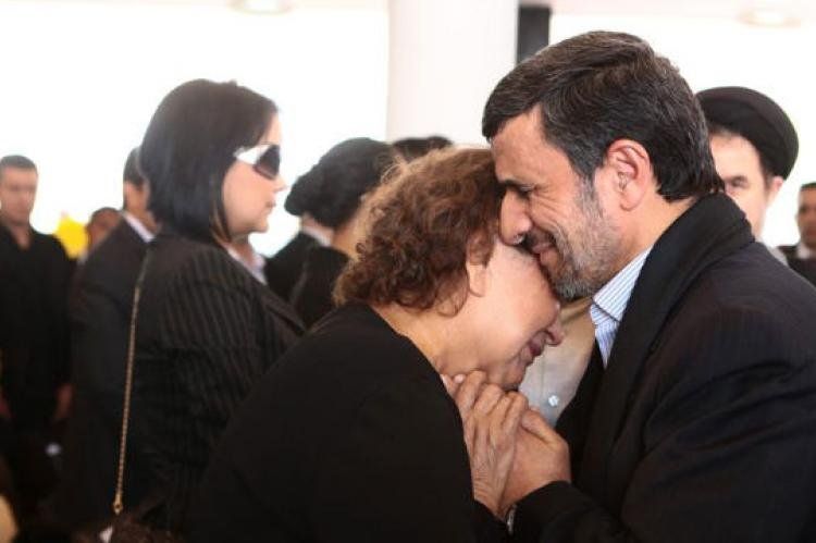 La foto que causó problemas a Ahmadinejad en Irán