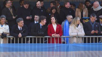 Victoria Villarruel y Javier Milei en el desfile militar. Victoria Villarruel y Javier Milei en el desfile militar.