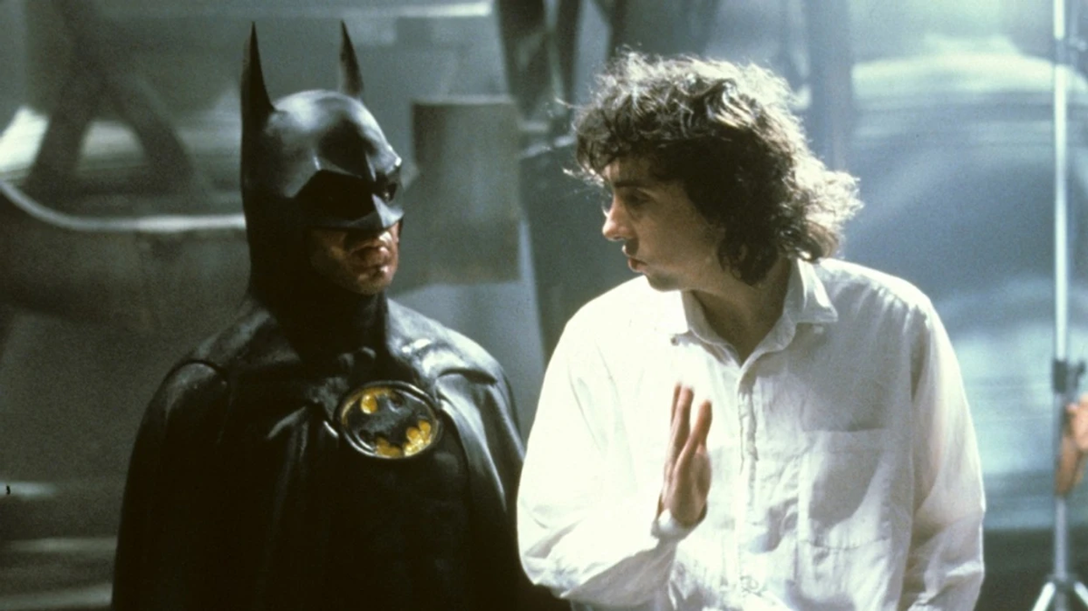 A pesar de ser consciente del impacto de su película, Burton indicó que no está interesado en volver al género de superhéroes. O al menos de momento, ya que tampoco descarta la posibilidad. A pesar de ser consciente del impacto de su película, Burton indicó que no está interesado en volver al género de superhéroes. O al menos de momento, ya que tampoco descarta la posibilidad.