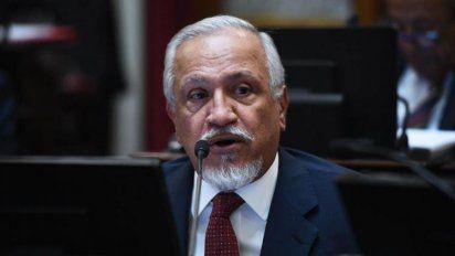 Senadores apuran a Cristina Kirchner y le piden que organice las sesiones en Diputados