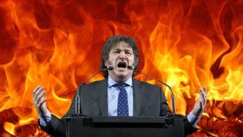 En un viernes de furia, el discurso de la transparencia de Javier Milei choca de frente con la realidad de los tribunales. En un viernes de furia, el discurso de la transparencia de Javier Milei choca de frente con la realidad de los tribunales.