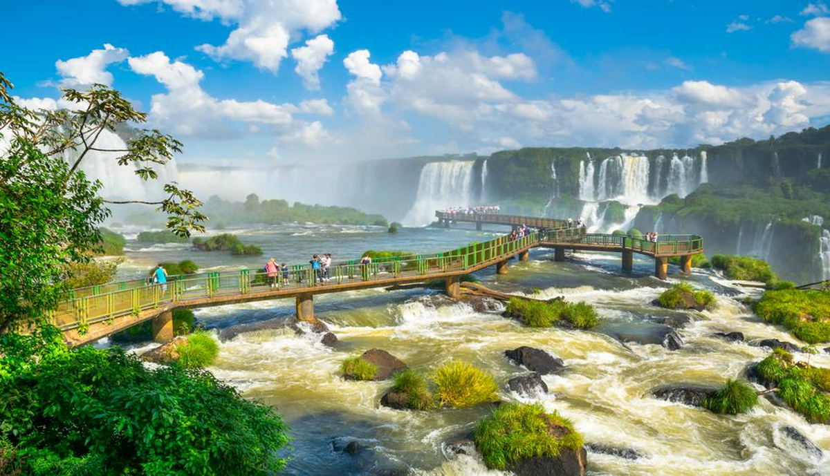 Las imponentes Cataratas del Iguazú.