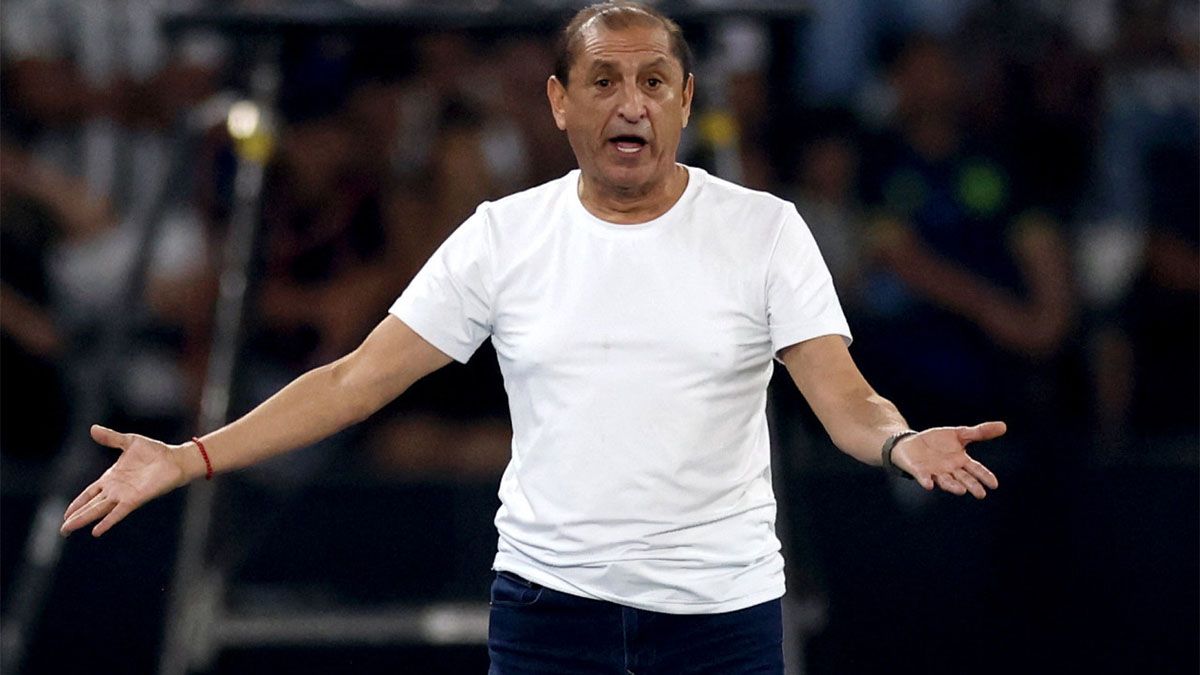 Ramón Díaz sufrió la expropiación de 5.000 hectáreas de campos en la provincia de La Rioja y se reunirá con el presidente Javier Milei a través de Martín Menem. Ramón Díaz sufrió la expropiación de 5.000 hectáreas de campos en la provincia de La Rioja y se reunirá con el presidente Javier Milei a través de Martín Menem.