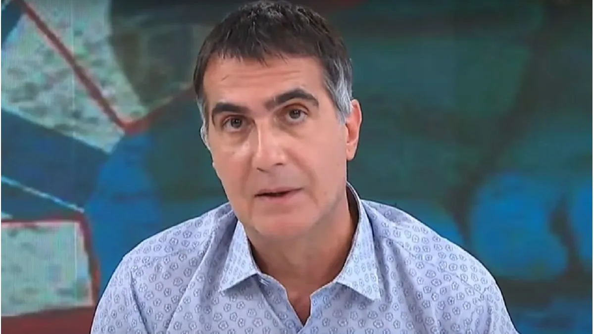 Antonio Laje explotó en vivo por la agresión al camarógrafo de A24 Facundo Tedeschini, denunciando la violencia y cuestionando la falta de asistencia. Antonio Laje explotó en vivo por la agresión al camarógrafo de A24 Facundo Tedeschini, denunciando la violencia y cuestionando la falta de asistencia.