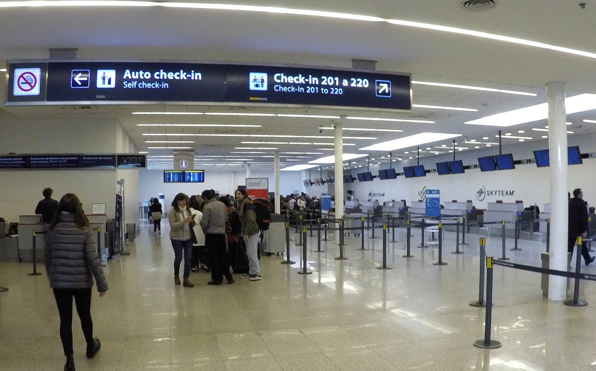 Check-in más fácil en el Aeropuerto Internacional Ezeiza. Check-in más fácil en el Aeropuerto Internacional Ezeiza.