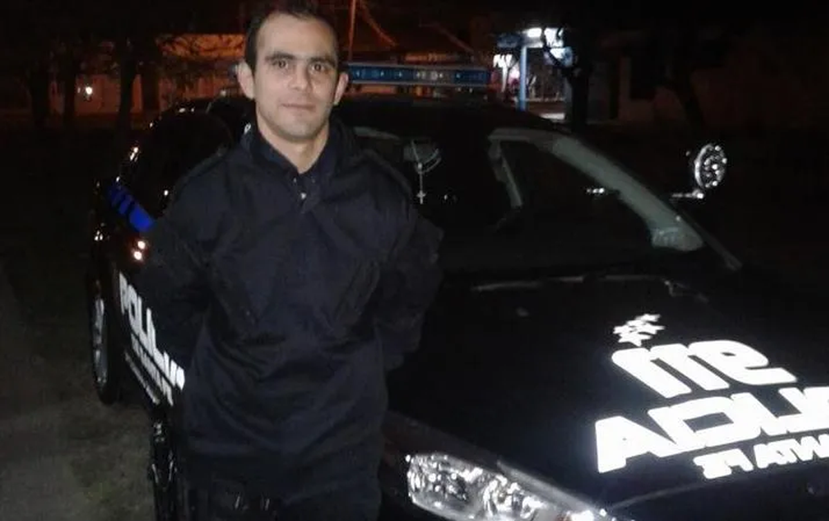 El suboficial que se quitó la vida. El suboficial que se quitó la vida. 