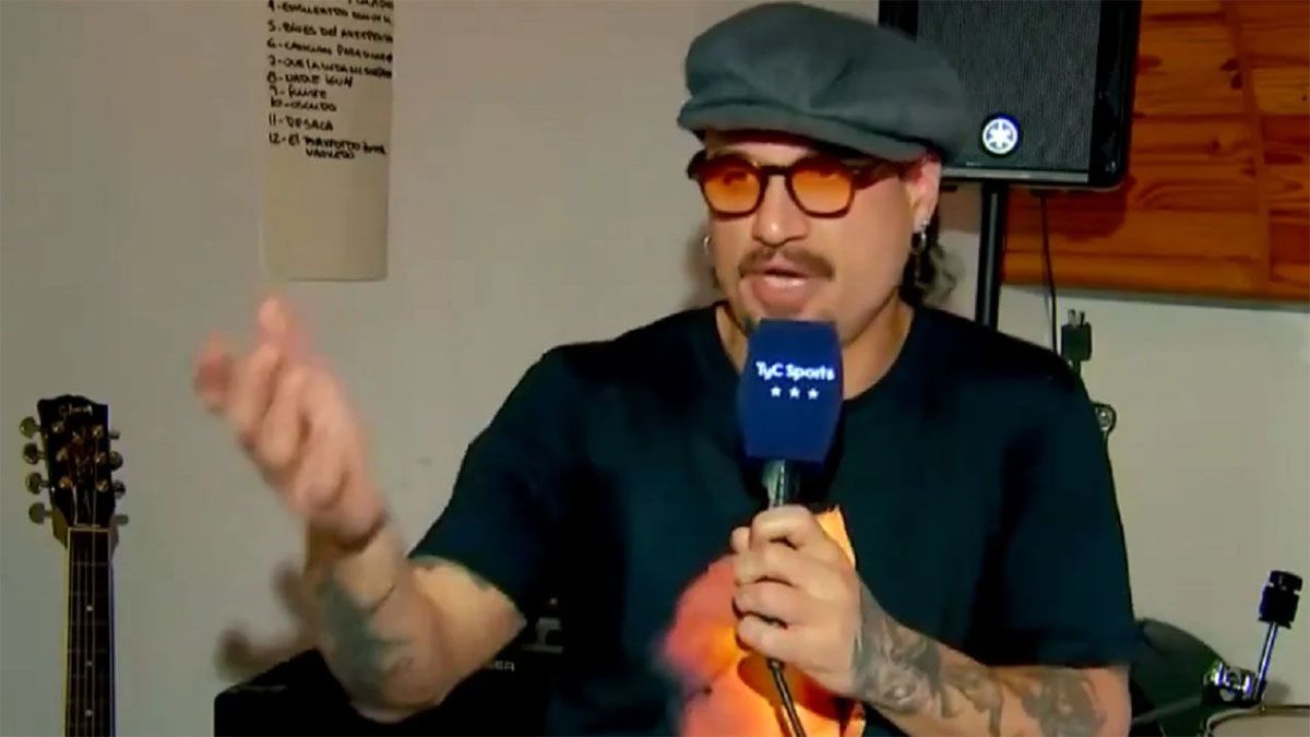 Daniel Osvaldo volvió a recordar en un reportaje su paso por Boca y culpó al entonces DT Guillermo Barros Schelotto por echarlo y lo tildó de “cobarde”. (Foto: Captura TV) Daniel Osvaldo volvió a recordar en un reportaje su paso por Boca y culpó al entonces DT Guillermo Barros Schelotto por echarlo y lo tildó de “cobarde”. (Foto: Captura TV)