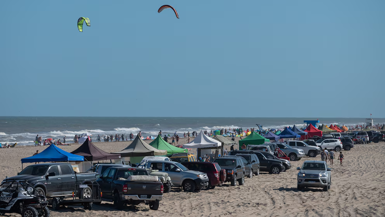 Histórica decisión para Pinamar: Prohibieron UTV, 4x4 y cuatriciclos en 'La Frontera'
