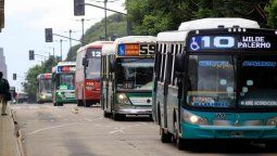 altText(Tras una reunión con el Gobierno, se levantó el paro de transporte anunciado para el 25/05)}