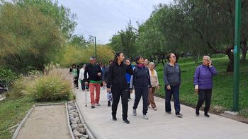La caminata no alcanza para quemar grasa ni preservar masa muscular y ósea