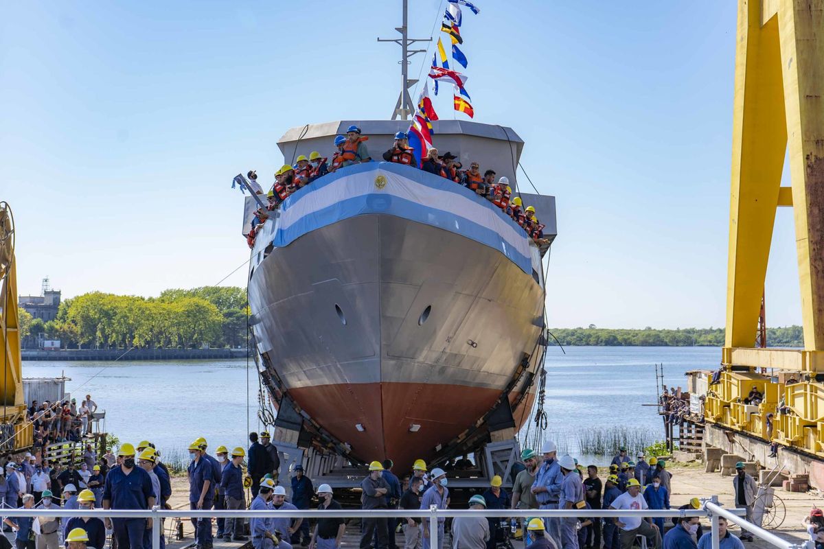 Argentina tiene suficiente talento para desarrollar una actividad industrial naval de alto nivel. Argentina tiene suficiente talento para desarrollar una actividad industrial naval de alto nivel.