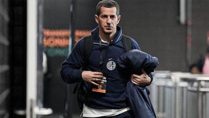 San Lorenzo afuera: represión policial, Romagnoli resiste, ¿se le pudre a Moretti?