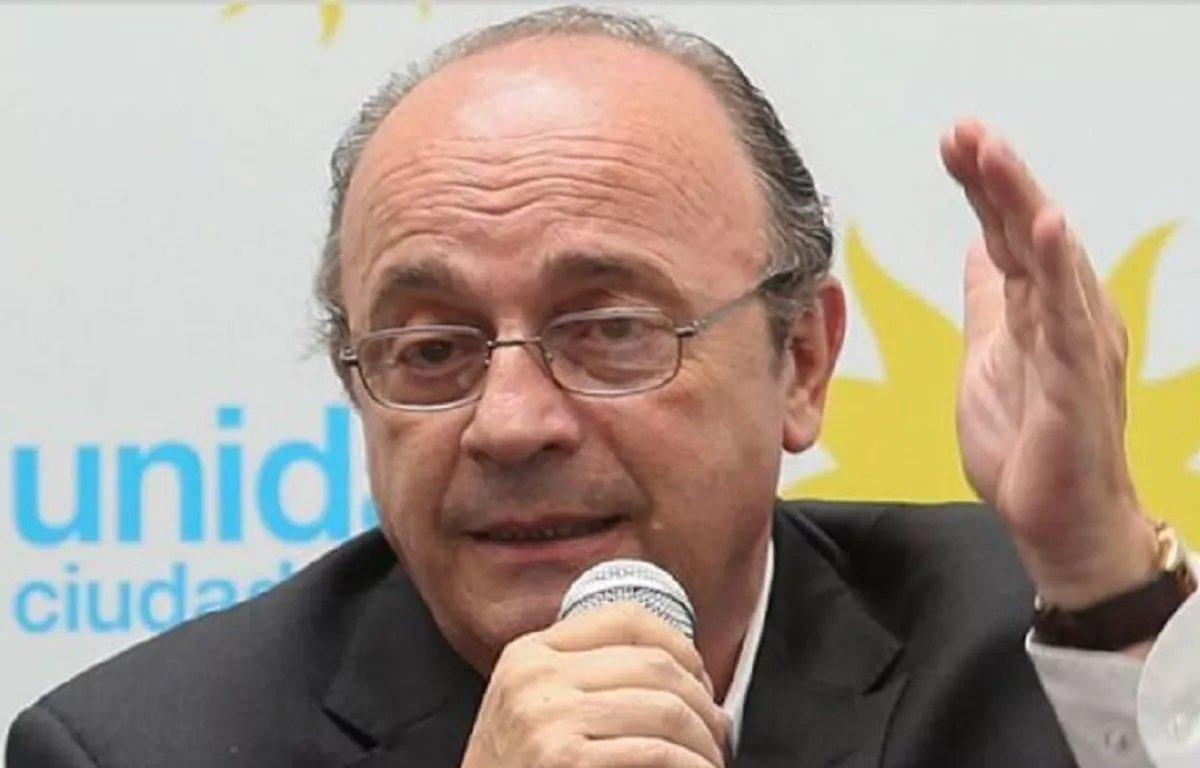 Leopoldo Moreau denunciará en tribunales a Patricia Bullrich Leopoldo Moreau denunciará en tribunales a Patricia Bullrich