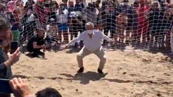 El presidente Alberto Fernández busca la aprobación del acuerdo con el FMI para relanzar la gestión y lanzar su reelección. En el Frente de Todos eso está discusión. El presidente Alberto Fernández busca la aprobación del acuerdo con el FMI para relanzar la gestión y lanzar su reelección. En el Frente de Todos eso está discusión.