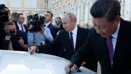 altText(China, Rusia e Irán rompen la globalización y lanzan un nuevo orden mundial)}