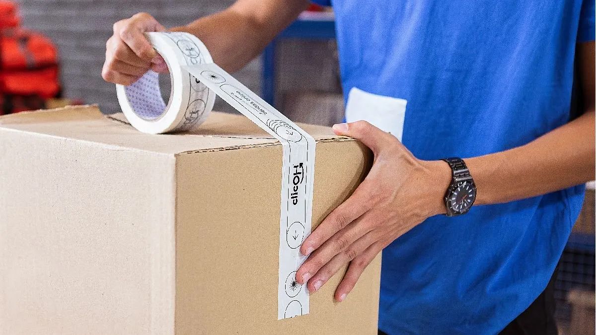 Última milla se transformó en una estrategia “clave” en el eCommerce argentino que permite acelerar entregas y reducir costos. Última milla se transformó en una estrategia “clave” en el eCommerce argentino que permite acelerar entregas y reducir costos.