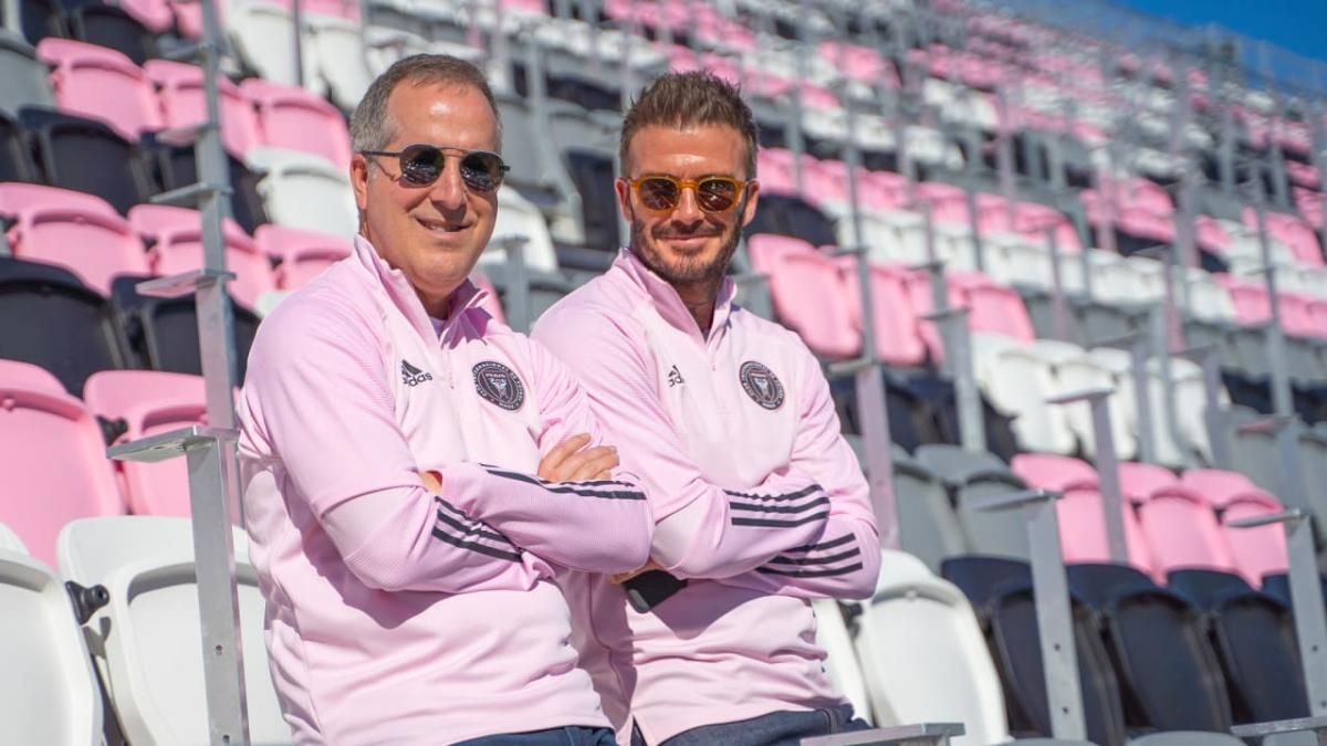 Jorge Mas Santos y David Beckham. Jorge Mas Santos y David Beckham.